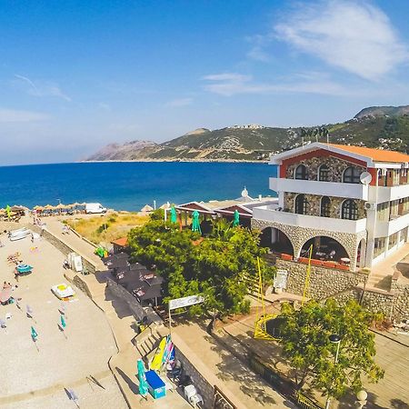 David Apartments And Rooms Dobra Voda Esterno foto