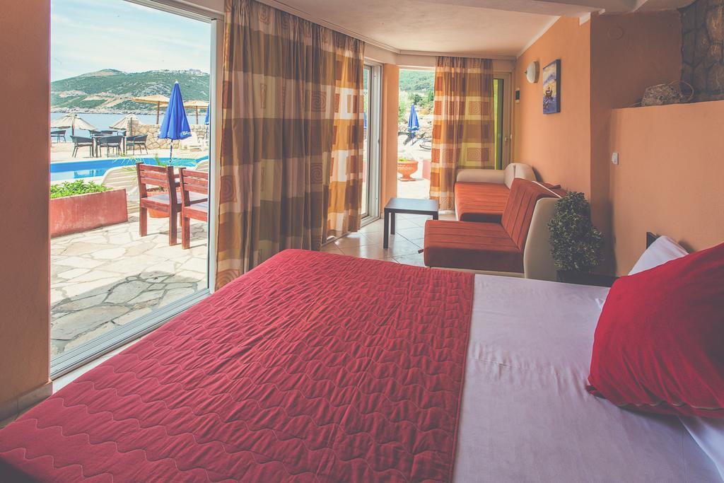 David Apartments And Rooms Dobra Voda Esterno foto