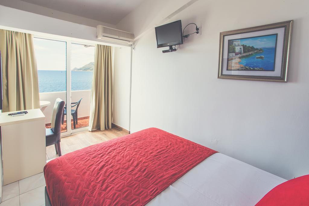 David Apartments And Rooms Dobra Voda Esterno foto