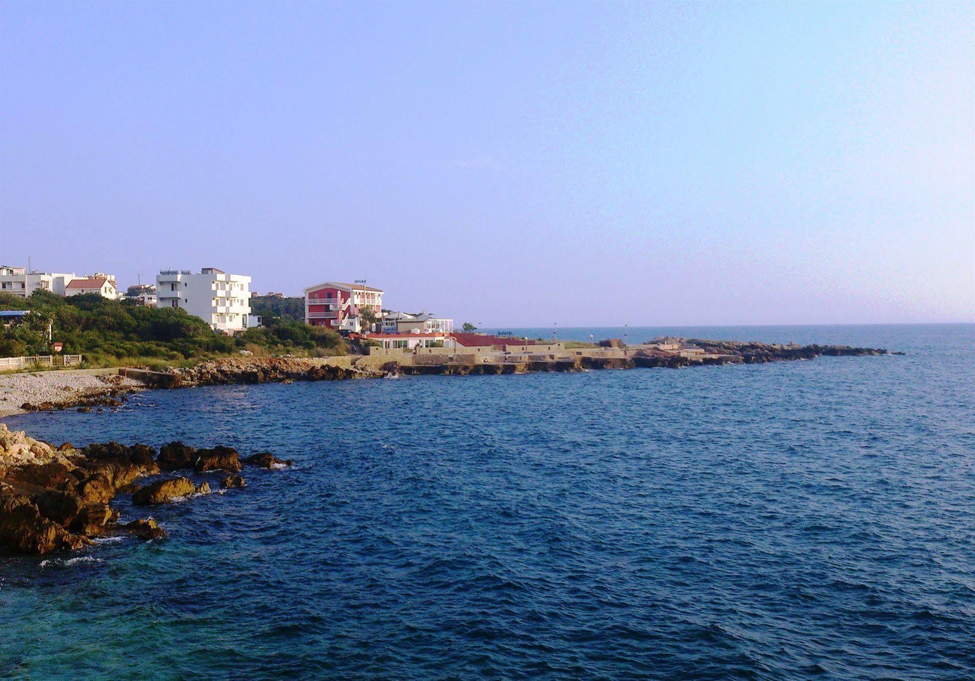 David Apartments And Rooms Dobra Voda Esterno foto